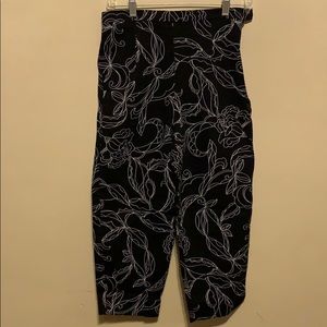 Floral high waist capris